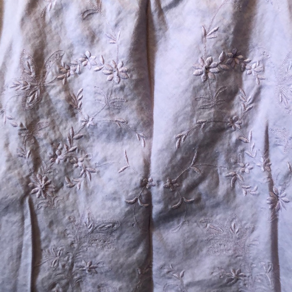 Skirt - Picture 2 of 3